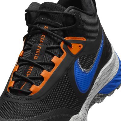 Tenis para el aire libre Elite para hombre Nike React SFB Carbon