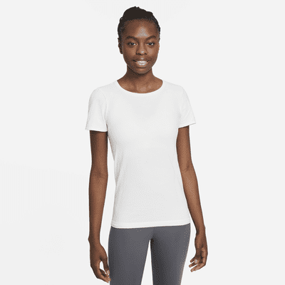 NIKE ADV Aura T-Shirt - White - Women's - Size: L