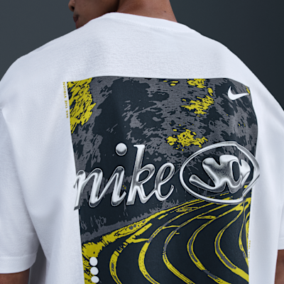 Nike Sportswear Men's Max90 T-Shirt