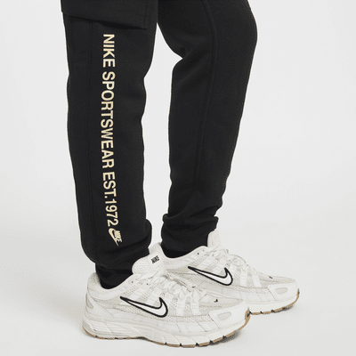 Nike Sportswear Standard Issue cargobroek voor jongens