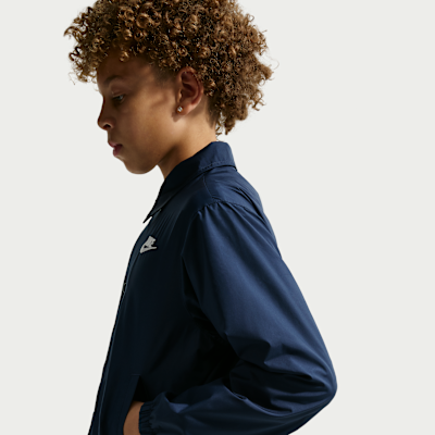 Chamarra de entrenador Repel para niños talla grande Nike Sportswear Club