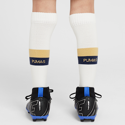 Kit de 3 piezas de fútbol Nike Replica para niños talla pequeña Pumas UNAM 2025/26 Stadium Home