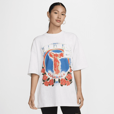 Playera Nike Sportswear Essential oversized para mujer