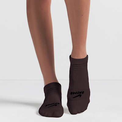 Calcetines al tobillo NikeSKIMS Dri-FIT para mujer (3 pares)