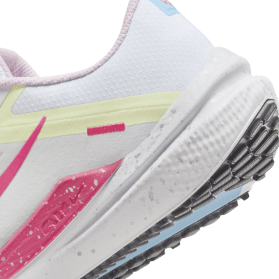 Tenis de correr en carretera para mujer Nike Winflo 10