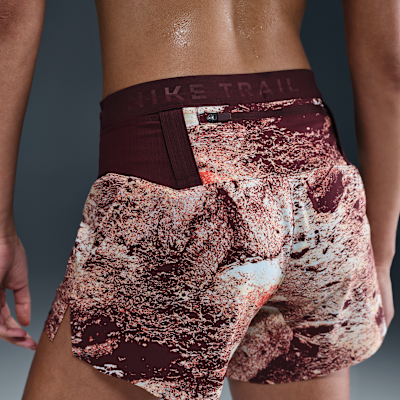 Nike Trail Pantalons curts de running de tir mitjà amb eslip integrat Dri-FIT de 10 cm - Dona
