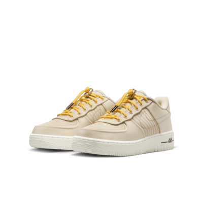 Nike Air Force 1 LV8 3 Older Kids' Shoes