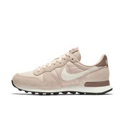 nike internationalist beige gold