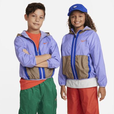 Nike Outdoor Play Big Kids' Oversized Woven Jacket