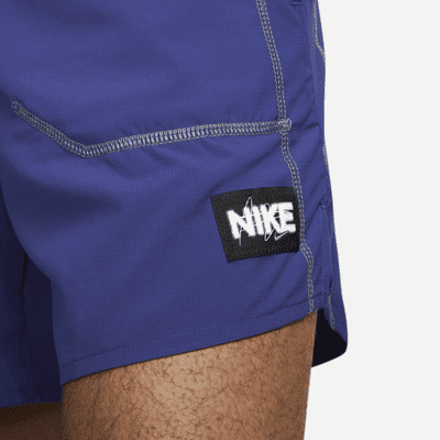 Nike Dri-FIT Stride D.Y.E. กางเกงวิ่งขาสั้น 7 นิ้วผู้ชาย