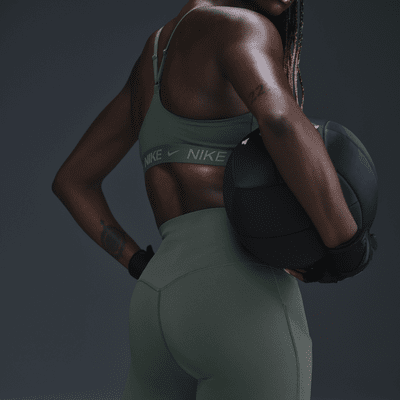 Leggings de 7/8 de tiro alto y sujeción media con bolsillos para mujer Nike Universa