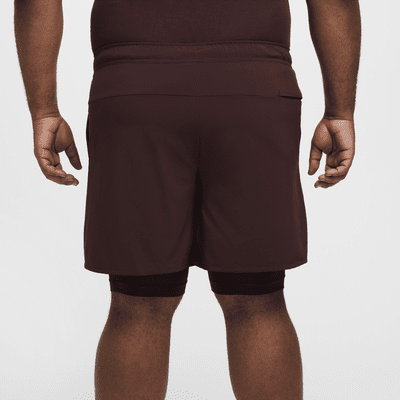 Shorts versátiles Dri-FIT de 18 cm 2 en 1 para hombre Nike Unlimited