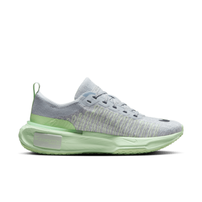 Tenis de correr en pavimento para mujer Nike Invincible 3