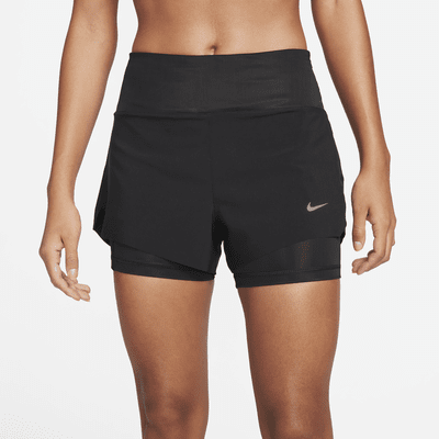 Shorts de running de tiro medio 2 en 1 de 8 cm con bolsillos para mujer Nike Dri-FIT Swift