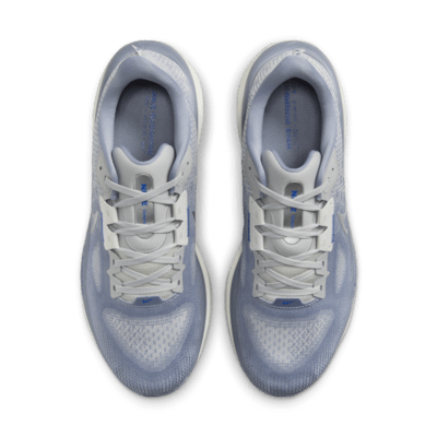 Tenis de correr en pavimento para hombre Nike Vomero 17