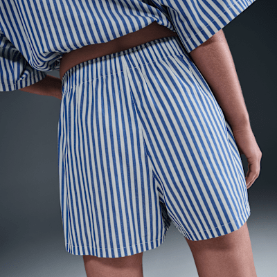 Shorts a rayas de tiro medio holgados para mujer Nike Sportswear Chill Poplin
