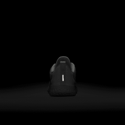 boys nike legend react