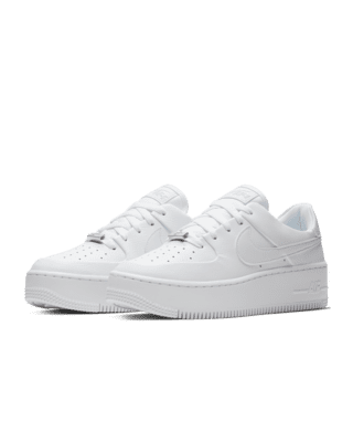 Nike Air Force 1 Sage 低筒