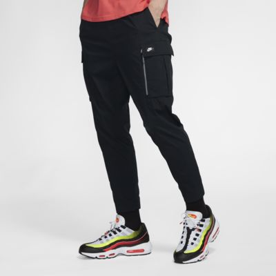 Nike Sportswear Men's Cargo Trousers 