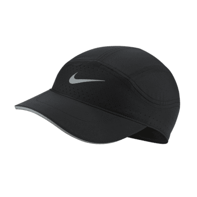 Hoopvol herberg voor de helft Nike AeroBill Tailwind Running Cap. Nike IN