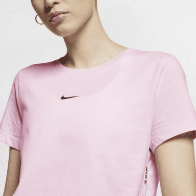 Nike Sportswear Women's Logo T-Shirt. Nike AU