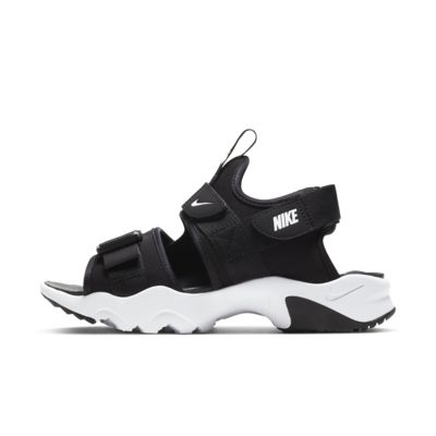 nike sandals black and white