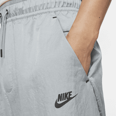 Nike Sportswear Men's Woven Shorts