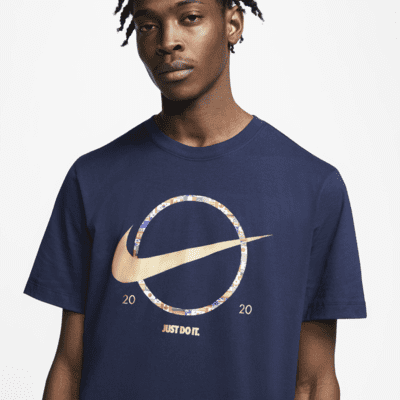 Nike Sportswear Men's Swoosh T-Shirt. Nike JP