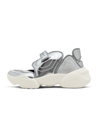 nike aqua rift silver