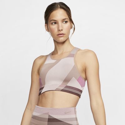 seamless light bra nike