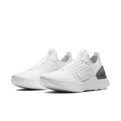 รองเท้าวิ่งโร้ดรันนิ่งผู้หญิง Nike React Phantom Run Flyknit 2