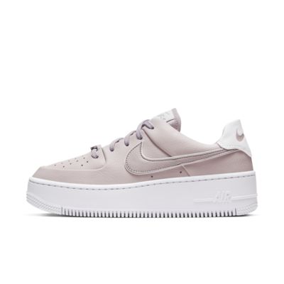 nike wmns air force 1 sage low white