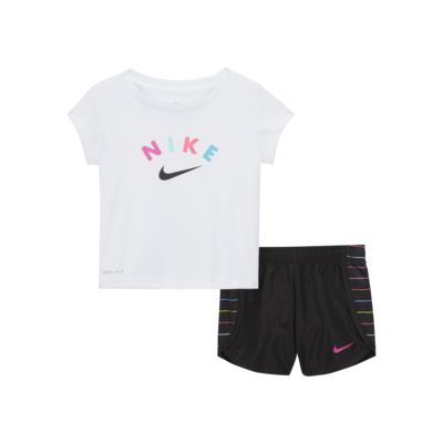 nike t shirt and shorts set