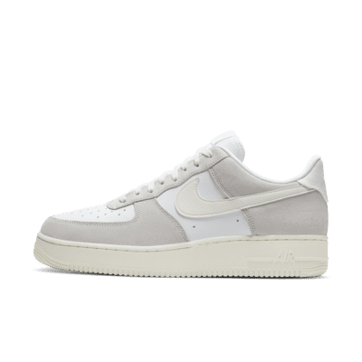 Pánská bota Nike Air Force 1 LV8