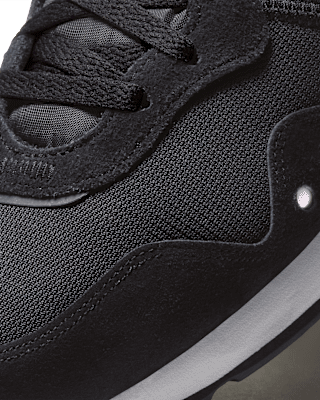 Nike Venture Runner Men's Shoe. Nike AU