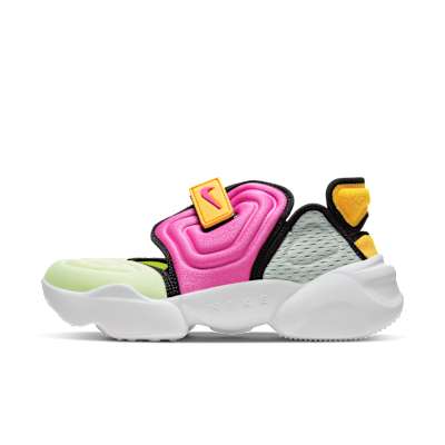 nike women's water shoes