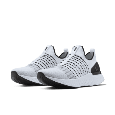 Tenis de correr en carretera para hombre Nike React Phantom Run Flyknit 2