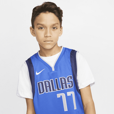 Mavericks Icon Edition Older Kids' Nike NBA Swingman Jersey. Nike UK