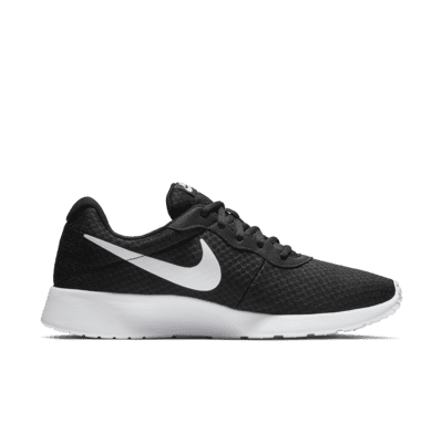 Nike Tanjun Men's Shoe. Nike PH