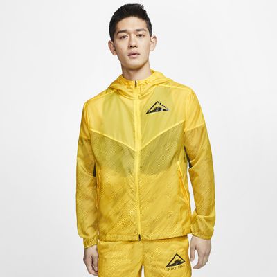 Hooded Trail Running Jacket. Nike SG