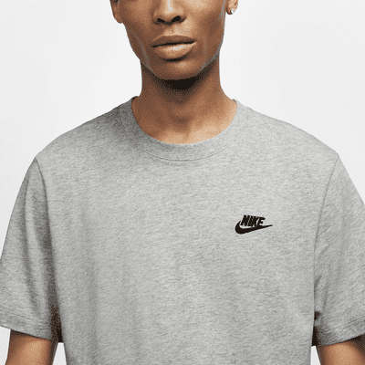 Merecer Fabricante Enfermedad infecciosa Nike Sportswear Club Camiseta - Hombre. Nike ES