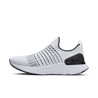 รองเท้าวิ่งโร้ดรันนิ่งผู้ชาย Nike React Phantom Run Flyknit 2