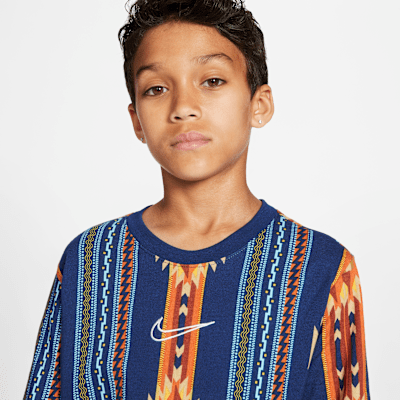Nike Sportswear Big Kids' (Boys') T-Shirt