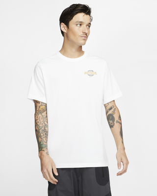 Nike Sportswear Men's T-shirt. Nike.com