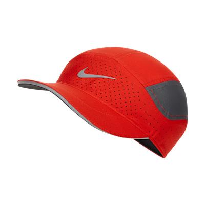 gorra nike tailwind
