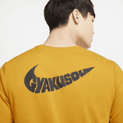 【NIKE公式】GYAKUSOU メンズ Tシャツ.オンラインストア