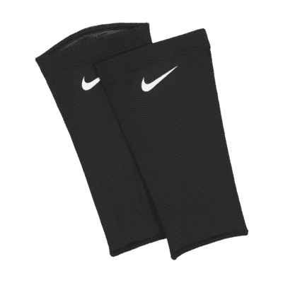 Nike Guard Lock Elite Football Sleeves. Nike CZ