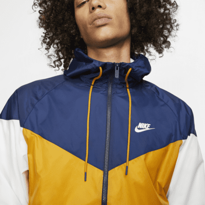 Nike Sportswear Windrunner Windbreaker mit Kapuze