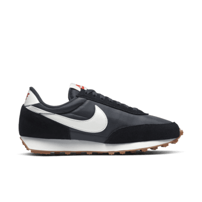 nike daybreak trainer