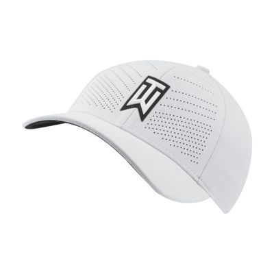 white nike golf hat